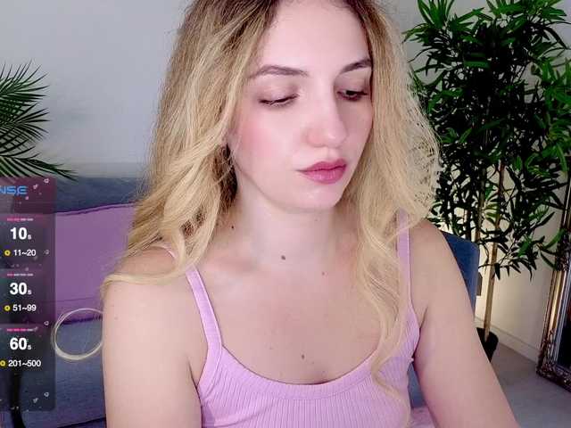 marykiskis live cam on BongaCams