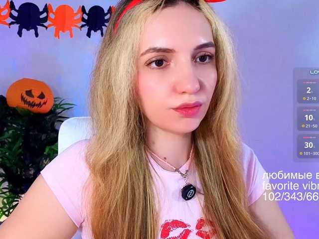 Kris_honey live cam on BongaCams