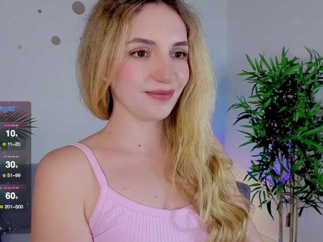 marykiskis live webcam show