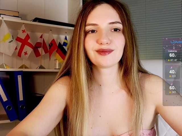 marykiskis's BongaCams show and profile