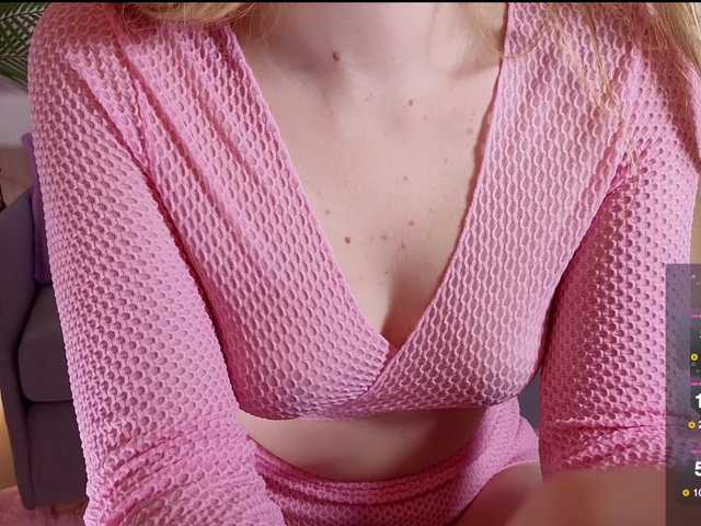 marykiskis live cam on BongaCams