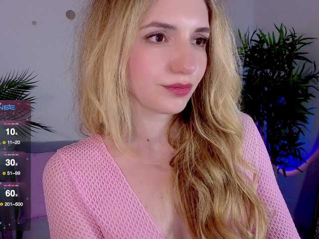 Kris_Baby live webcam show