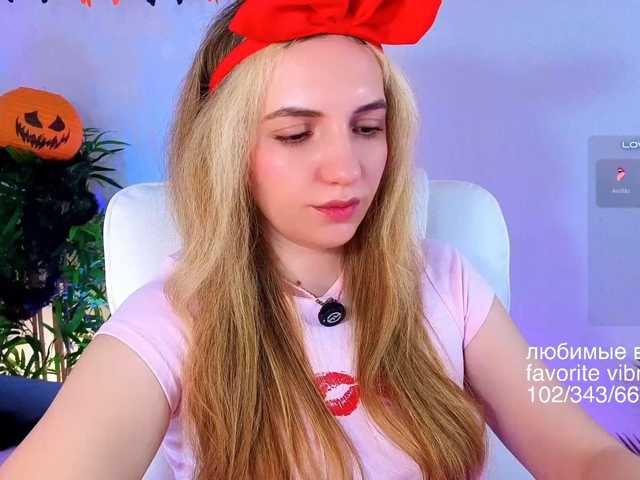 Kris_honey live cam on BongaCams