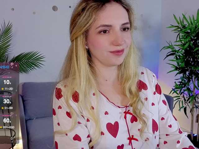 marykiskis live cam on BongaCams