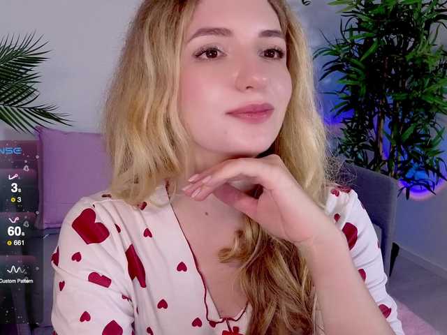 marykiskis live cam on BongaCams