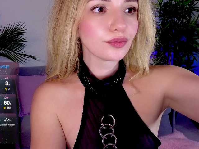 Kris_Baby live webcam show