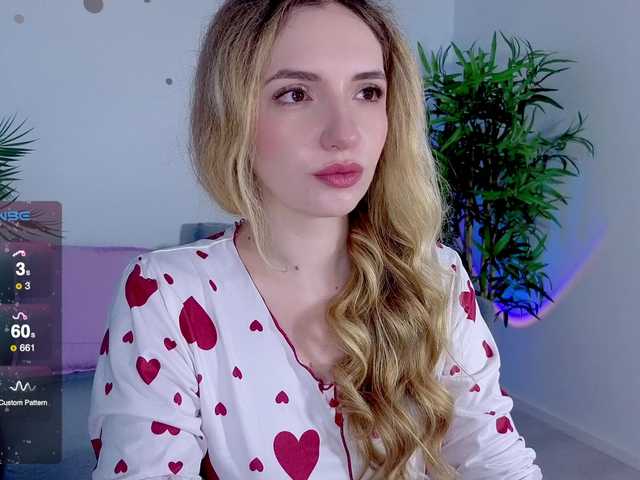 marykiskis live webcam show
