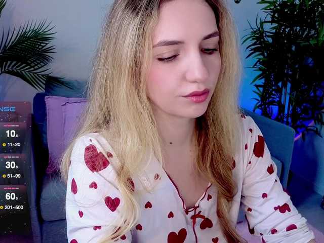 marykiskis live cam on BongaCams