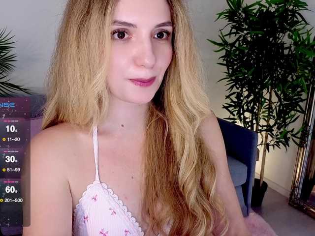 marykiskis live cam on BongaCams