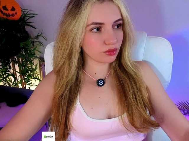marykiskis live cam on BongaCams