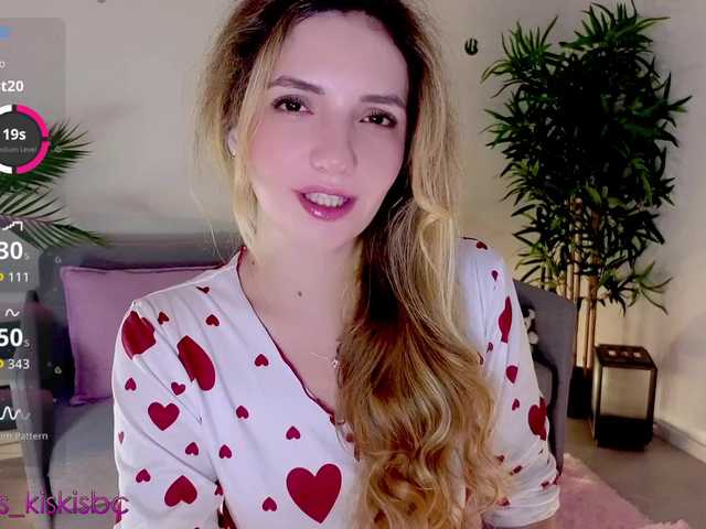 marykiskis live cam on BongaCams