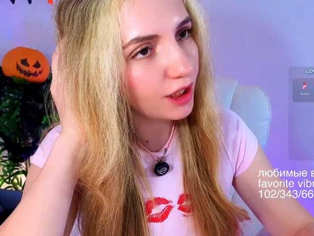 Kris_honey live cam on BongaCams