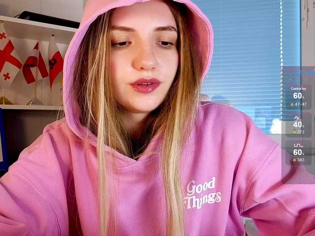 marykiskis's BongaCams show and profile