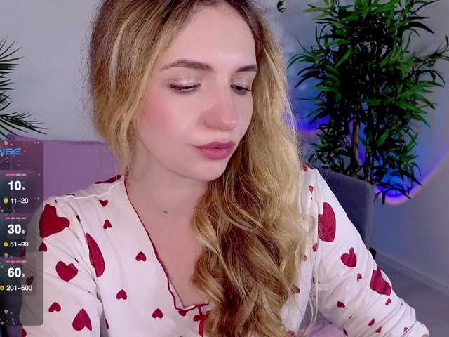 marykiskis live webcam show