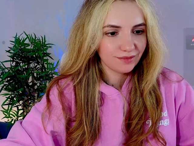 marykiskis live cam on BongaCams