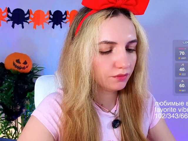Kris_honey live cam on BongaCams