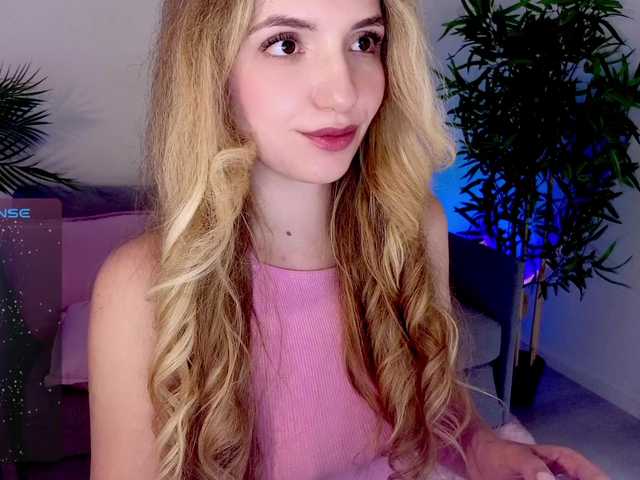 marykiskis live cam on BongaCams