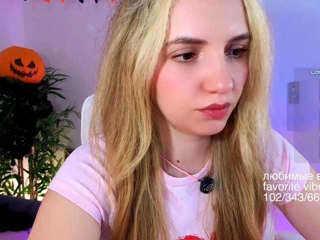 marykiskis live cam on BongaCams