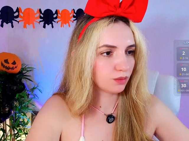 Kris_honey live cam on BongaCams