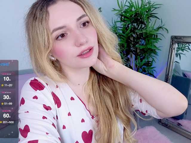 Kris_Baby live webcam show