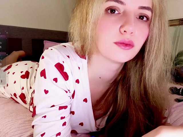 marykiskis live cam on BongaCams