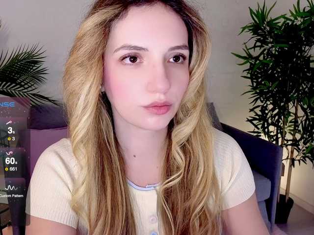 marykiskis live cam on BongaCams