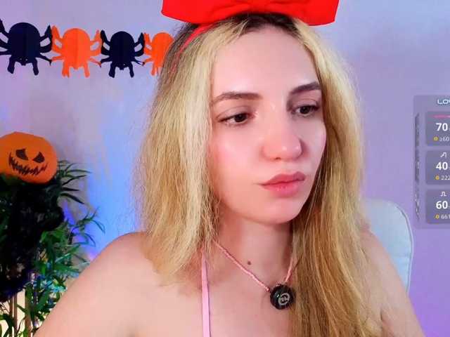 Kris_honey live cam on BongaCams