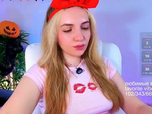 Kris_honey live cam on BongaCams