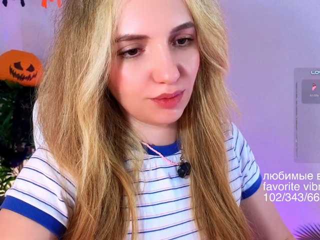marykiskis live cam on BongaCams