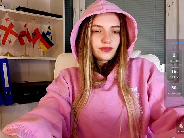 marykiskis's BongaCams show and profile