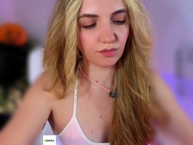 marykiskis live cam on BongaCams