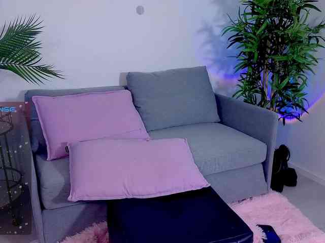 Kris_Baby webcam