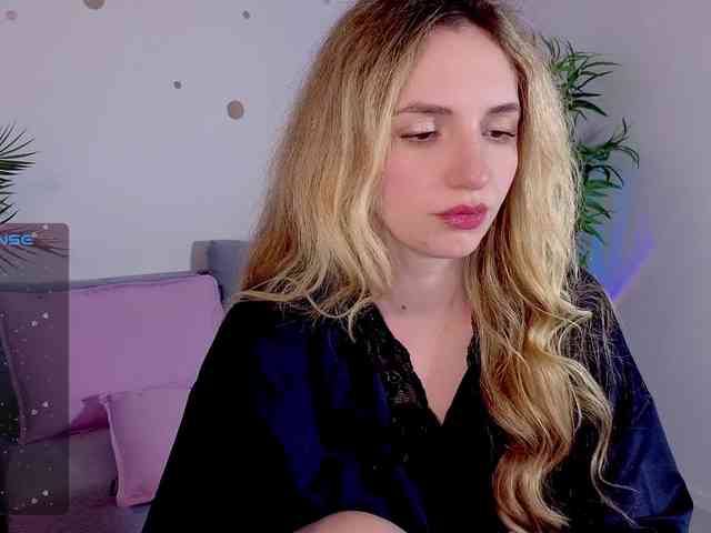 Kris_Baby webcam