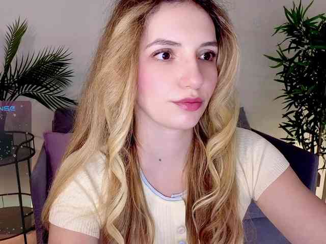 Kris_honey webcam