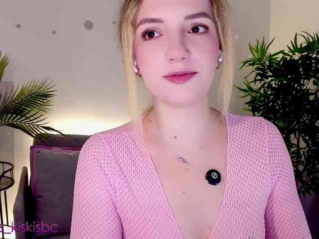 marykiskis Live Webcam on BongaCams