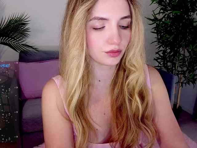 Kris_honey webcam