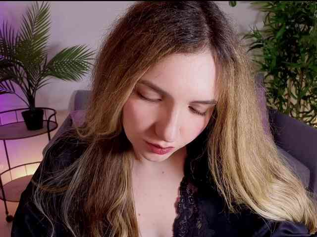 Kris_Cute webcam