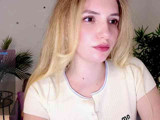 Kris_honey webcam