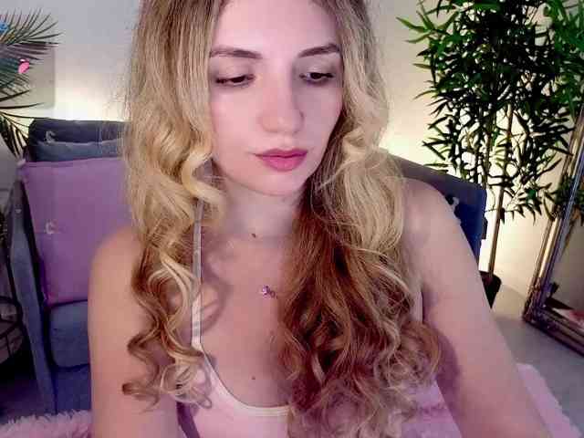 Kris_honey webcam