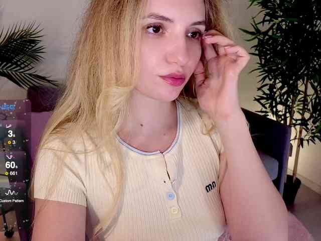 Kris_honey webcam