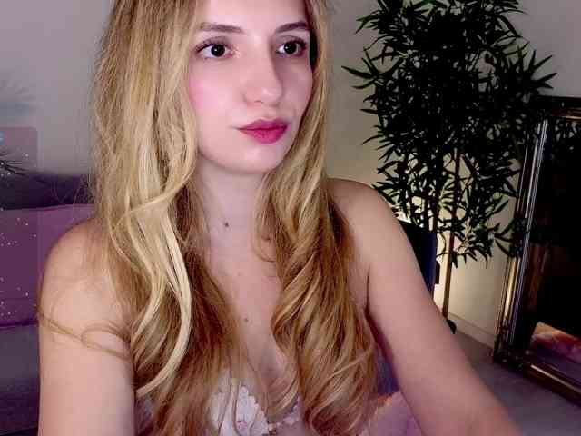Kris_honey webcam