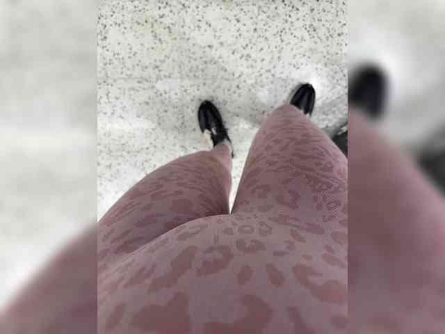Kris_honey webcam