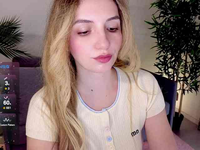 Kris_honey webcam