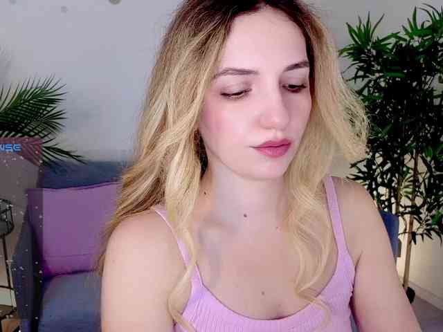 Kris_honey webcam