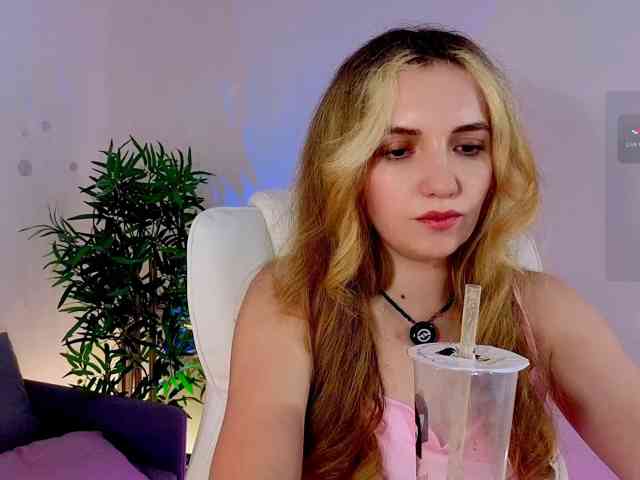 Kris_honey webcam