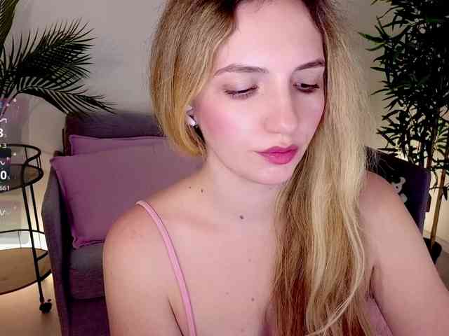 Kris_honey webcam