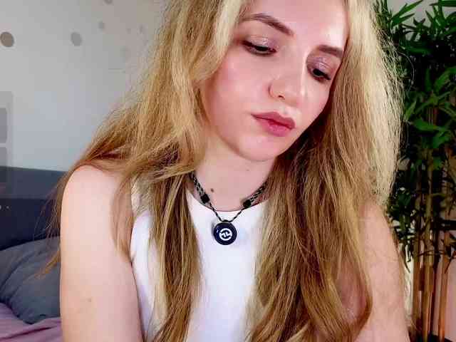 Kris_honey webcam