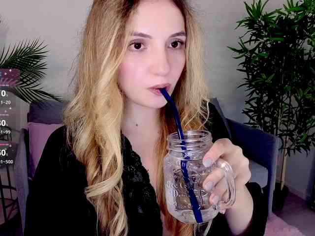Kris_honey webcam