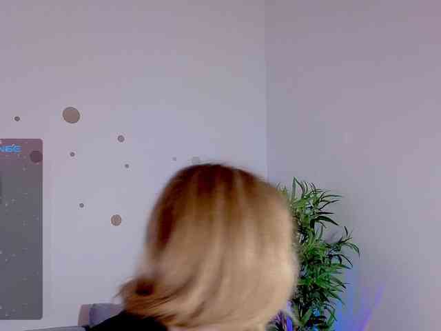 Kris_Baby webcam
