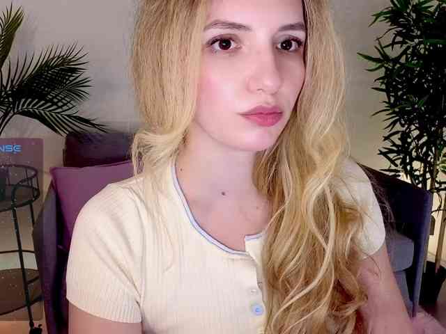 Kris_honey webcam